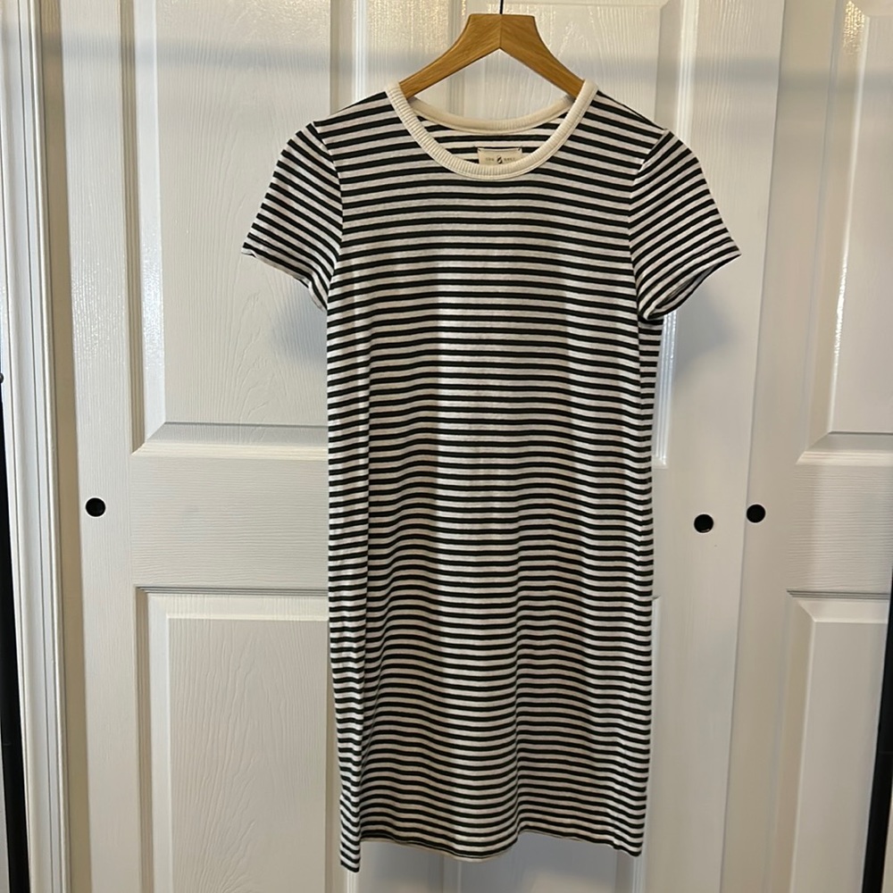 Lou & Grey Loft striped tee shirt dress